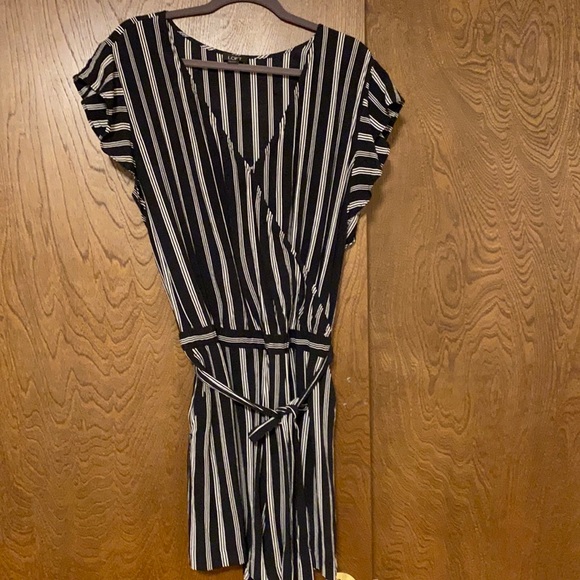 LOFT Other - Striped Tie Waist Wrap Romper
